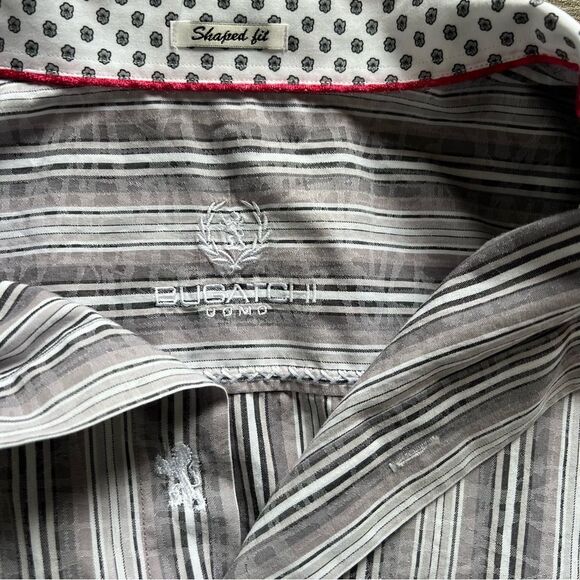Bugatchi Uomo Shaped Fit Button Front Gray White Striped Shirt Men's size Medium - Picture 4 of 10